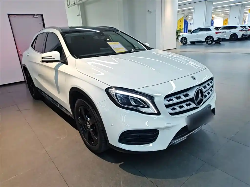 Mercedes-Benz GLA 2019 GLA 200 Fashion фото 4