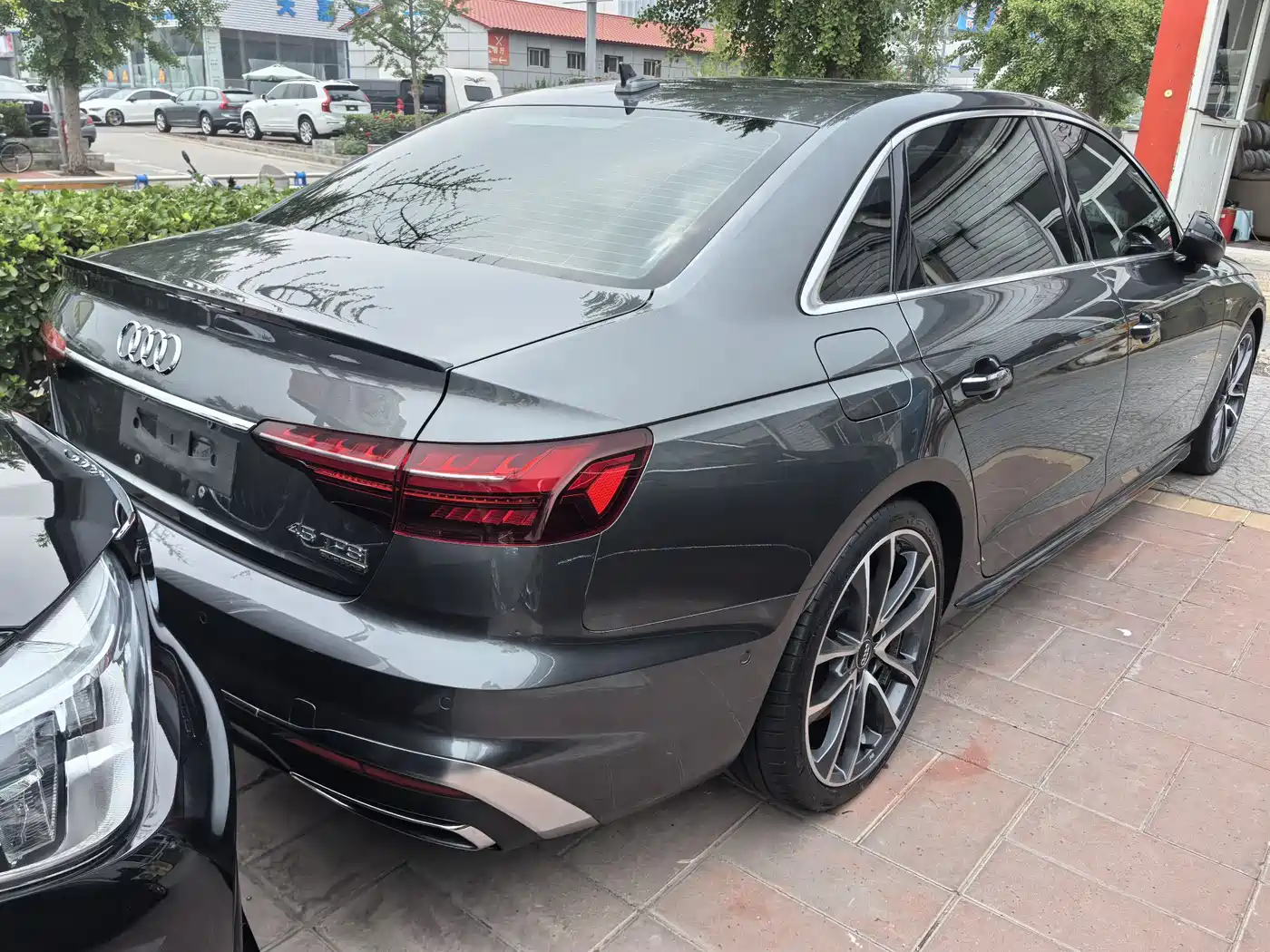 AUDI A4L
