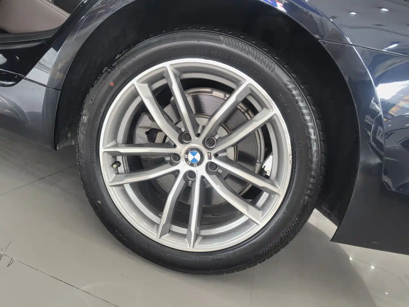 BMW 5 Series 2018 525Li M Sport Package фото 15