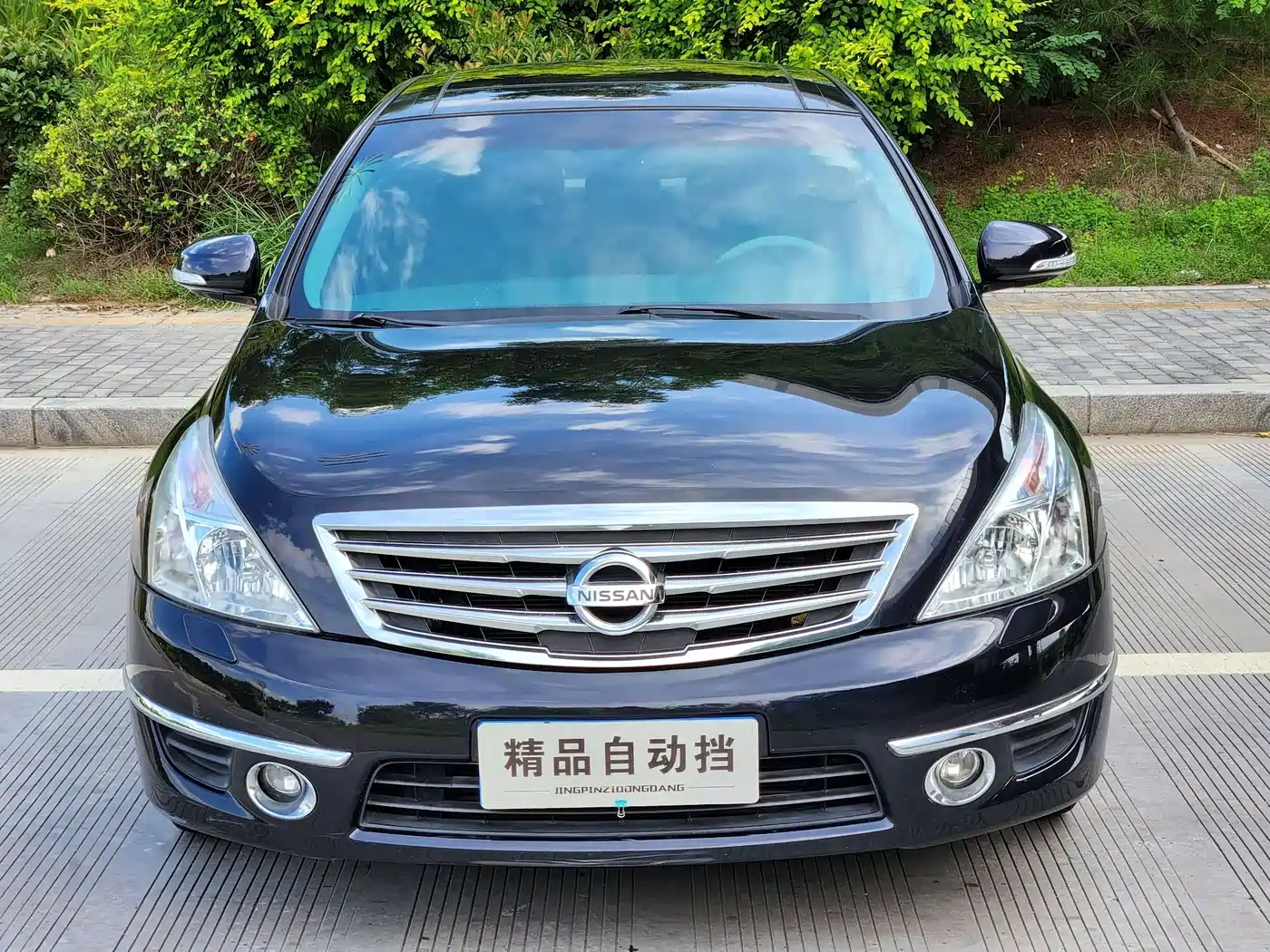 Nissan Teana 2011 Duke 3.5L XV VIP Prestige Edition фото 2