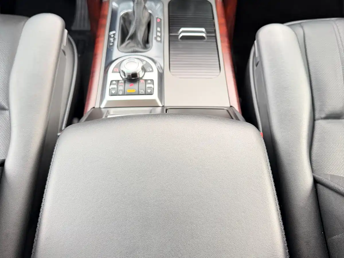 Land Rover Range Rover 2012 5.0 NA V8 фото 14