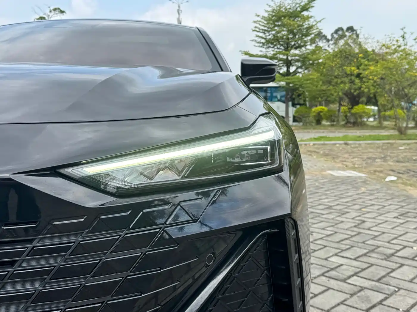 CHANGAN UNI-V