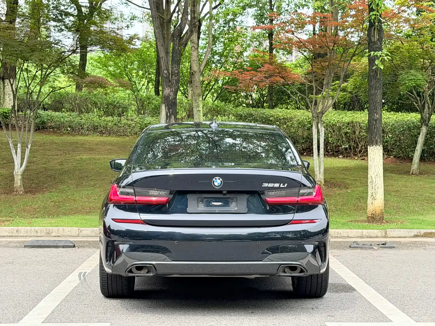 BMW 3-SERIES