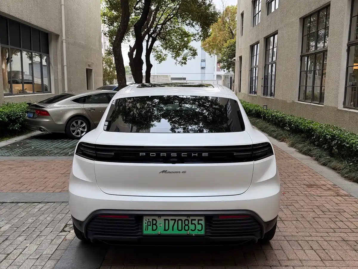 PORSCHE MACAN NEW ENERGY