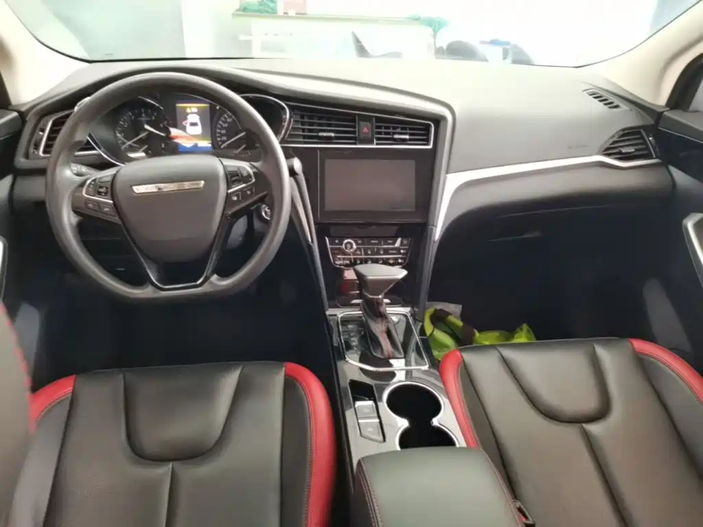 Venucia D60 2021 2020 1.6L XL CVT Delight Edition