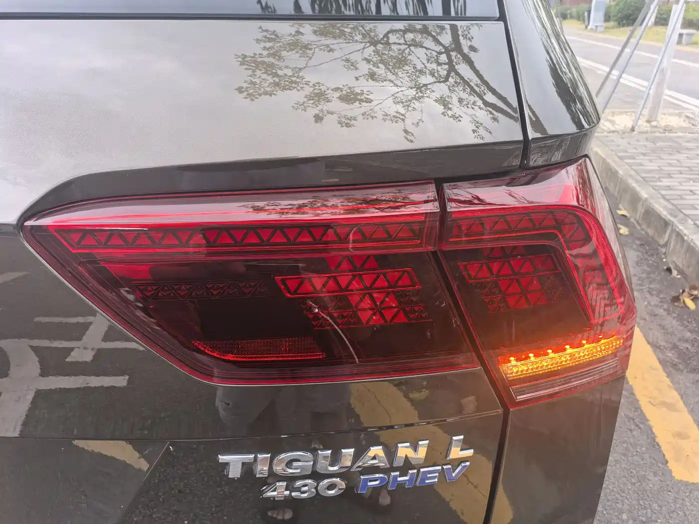 VOLKSWAGEN TIGUAN L NEW ENERGY