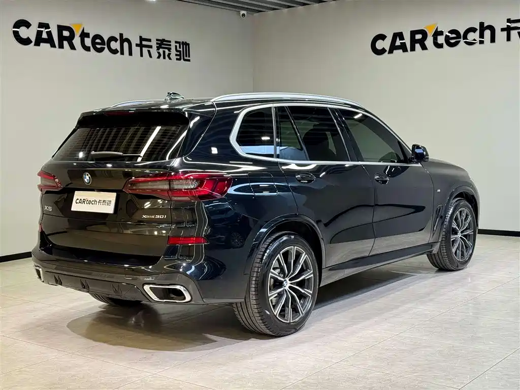 BMW X5 (Import) 2021 xDrive30i M Sport Package фото 4