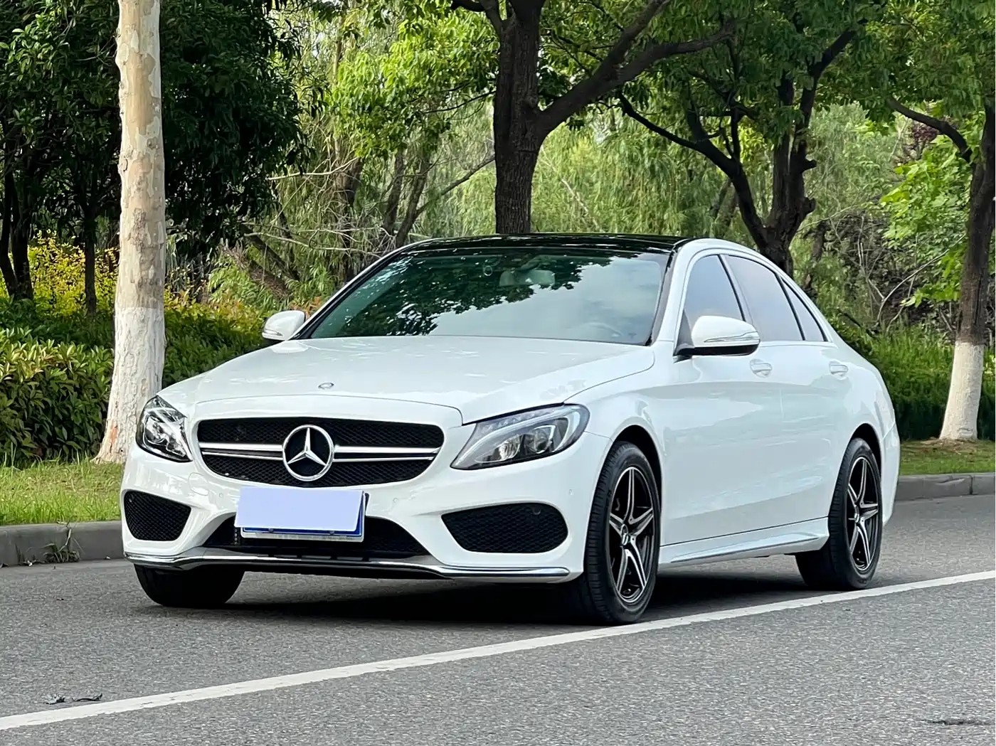 Mercedes-Benz C-Class 2016 C 200 L Sport