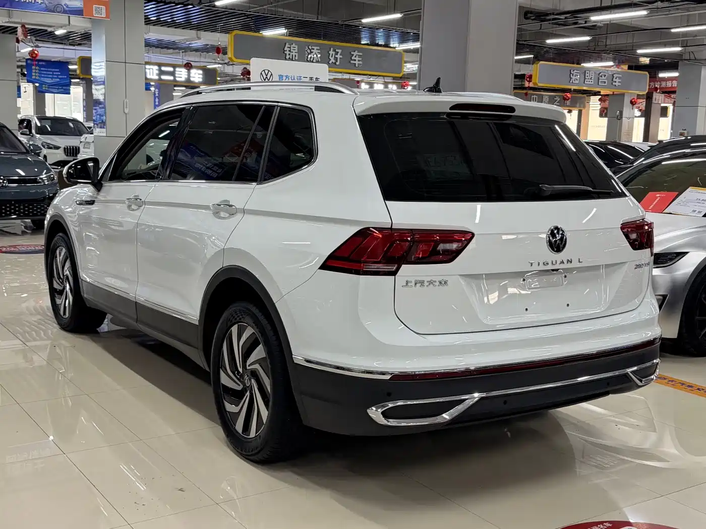 Volkswagen Tiguan L 2023 280TSI 2WD Trend Limited Edition фото 5