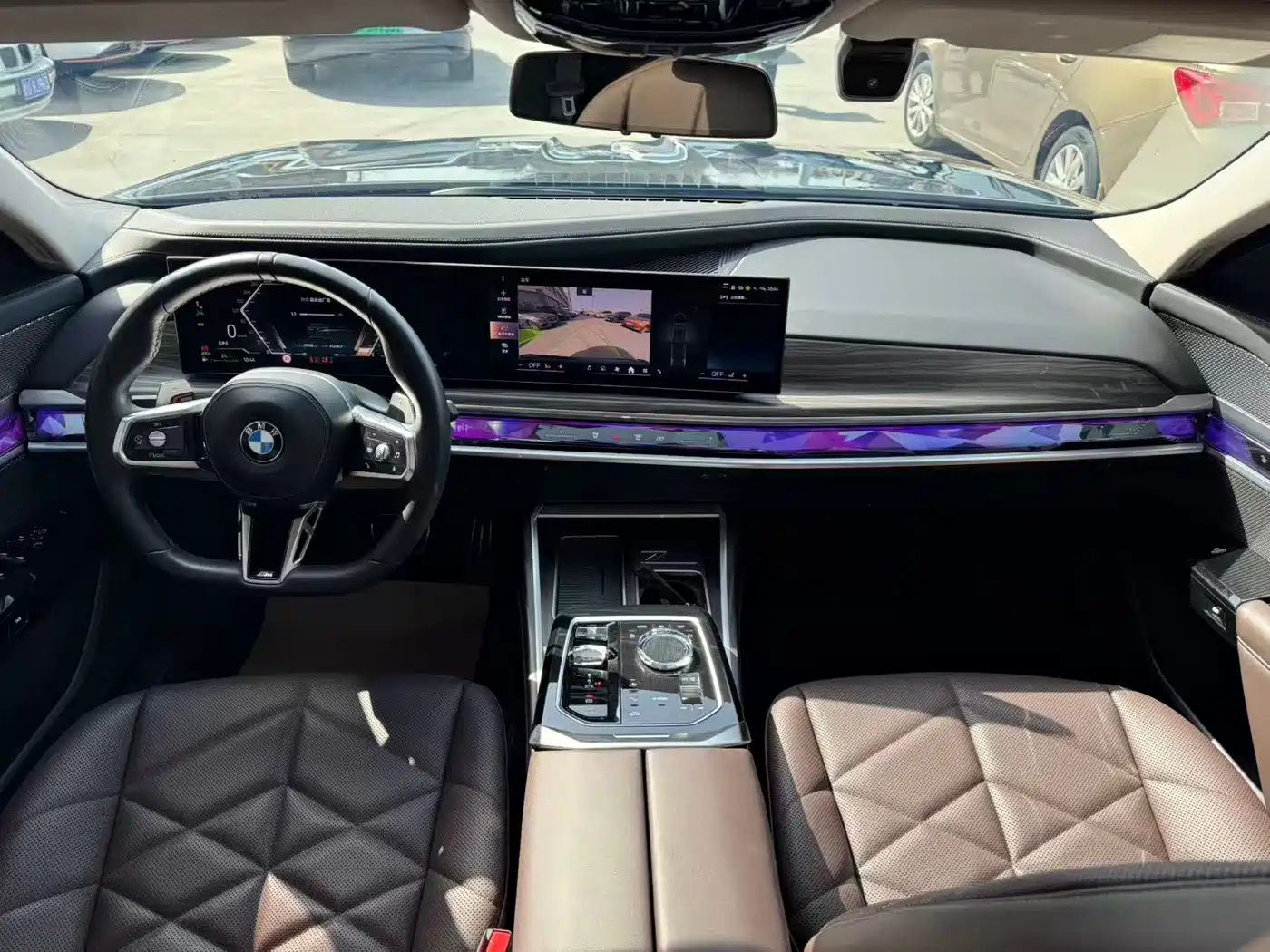 BMW 7 Series 2023 Model 735Li M Sport Package фото 6