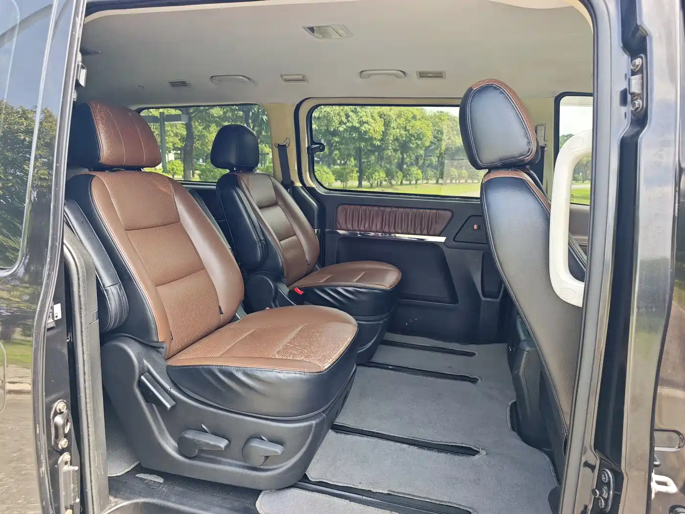 Dongfeng Fengxing Fengxing CM7 2016 2016 2.0T Automatic Luxury