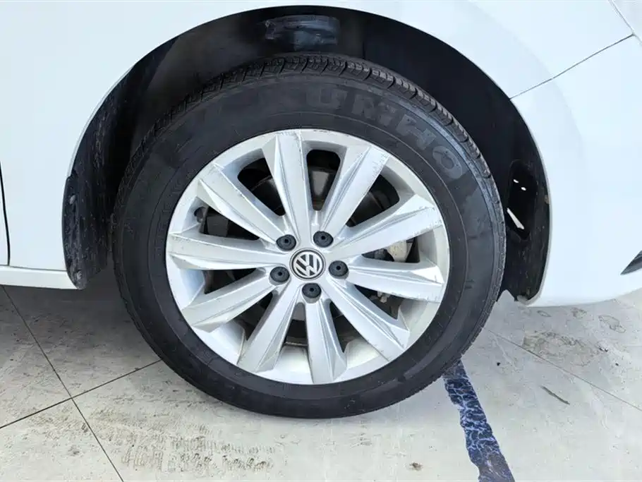 Volkswagen Bora 2019 Facelift 1.5L Automatic Fashion China V фото 6