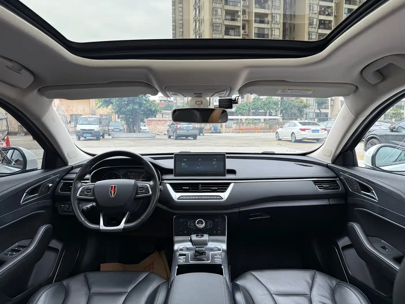 Hongqi H5 2022 Classic 1.5T DCT Flag Rhythm Edition фото 27