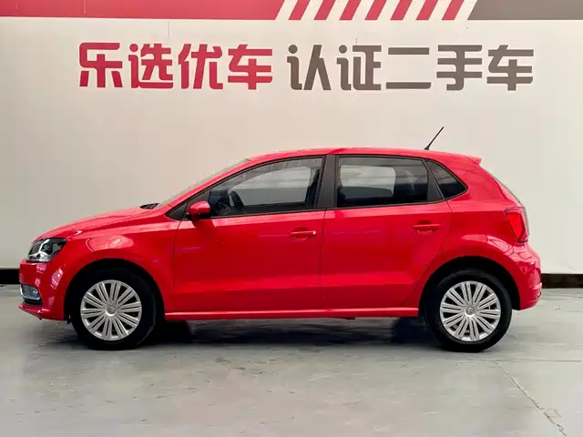 Volkswagen Polo 2016 1.6L Automatic Comfort — фото 3