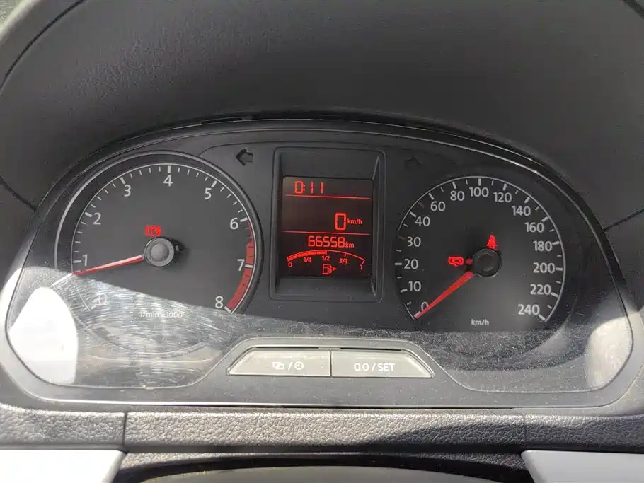 Volkswagen Jetta 2015 Value Edition 1.6L Manual Comfort фото 14