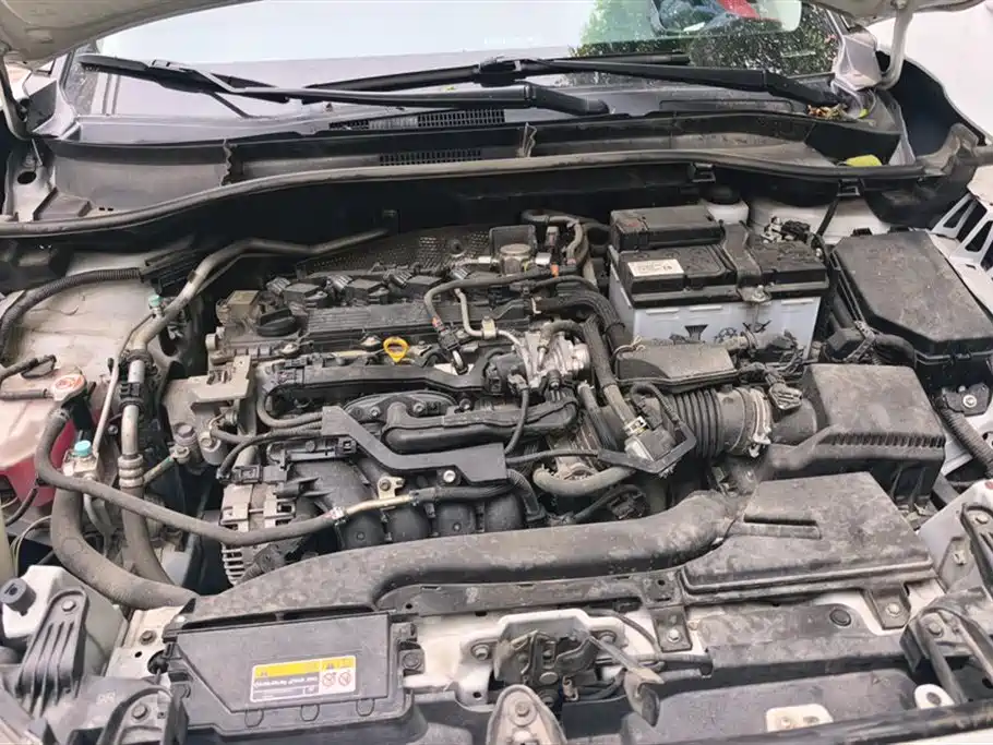 Toyota Frontlander 2022 2.0L CVT Elite фото 10