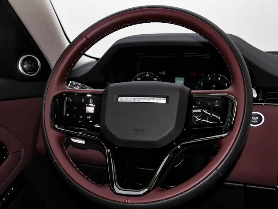 Land Rover Range Rover Evoque 2025 2024 Range Rover Evoque L 249PS Light Master Edition