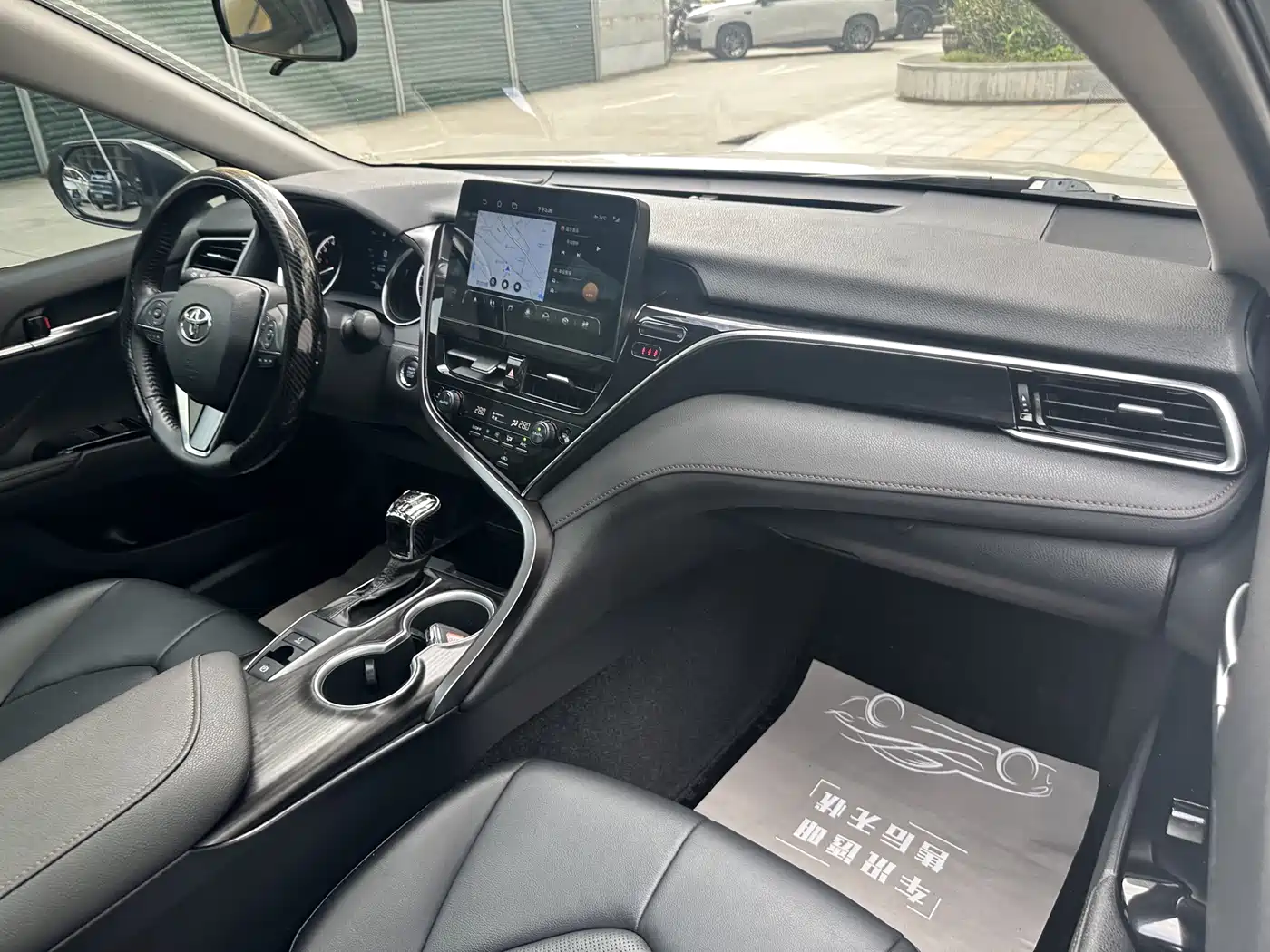 TOYOTA CAMRY