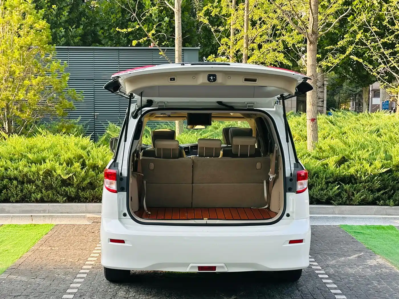 Nissan Quest 2018 2015 3.5L SL