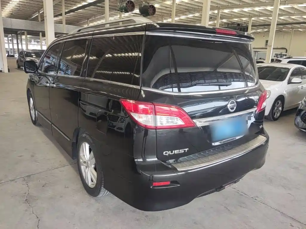 Nissan Quest 2017 2015 3.5L SL