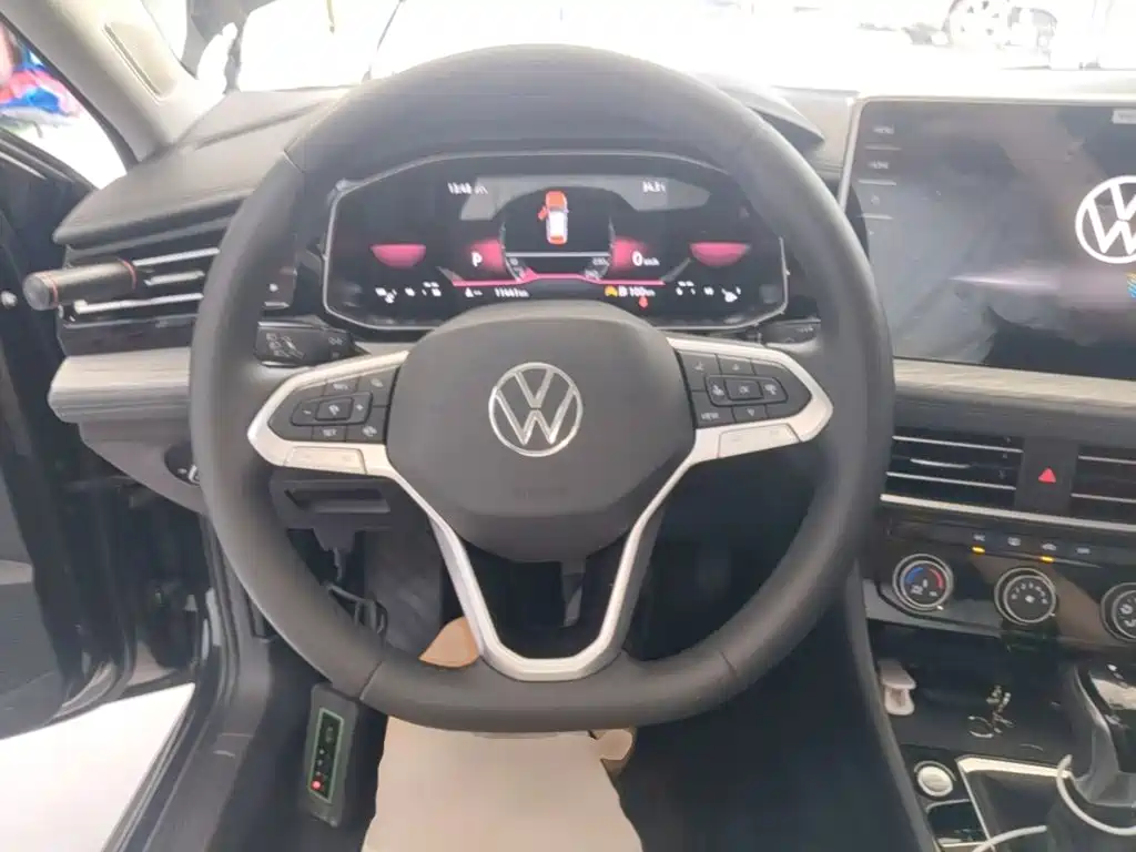 Volkswagen Sagitar 2026 2026 Model 30 Million Special Selection 300TSI DSG Surpass Edition
