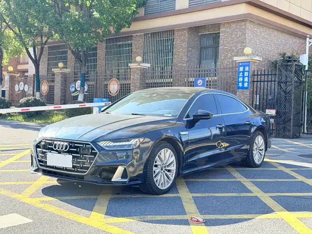 Audi A7L 45TFSI S-line, Мечта, Пакет Кристалл