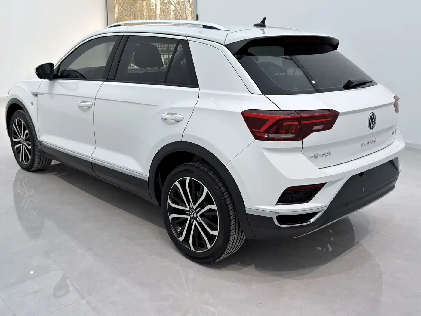 Volkswagen T-ROC 2022 280TSI DSG 2WD Comfort PLUS фото 4