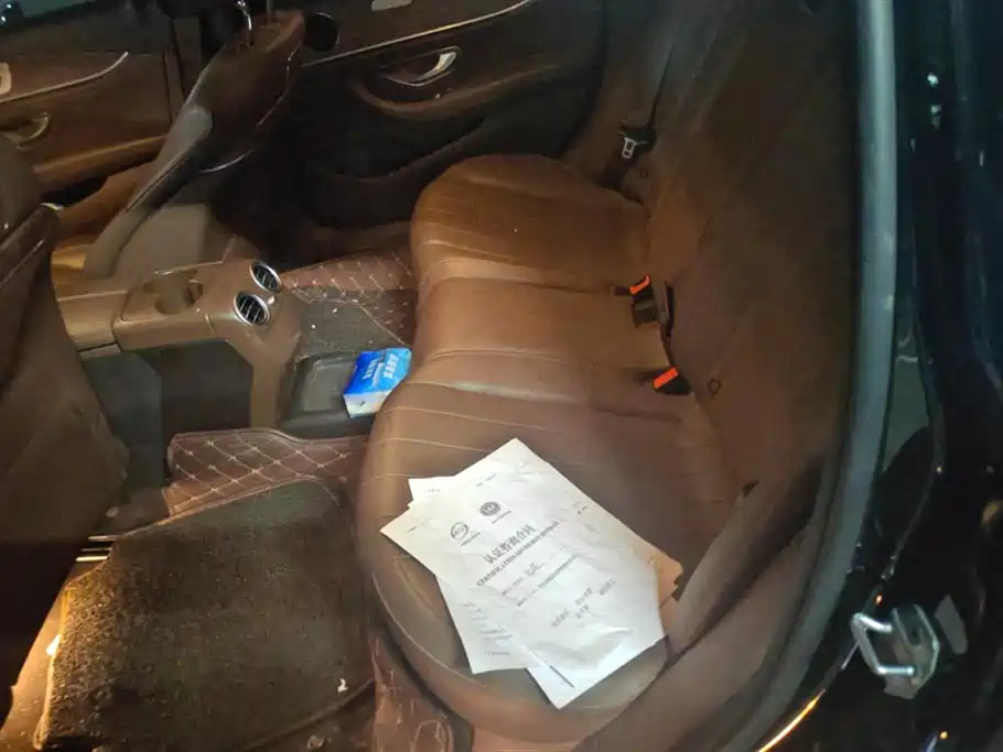 MERCEDES-BENZ E CLASS