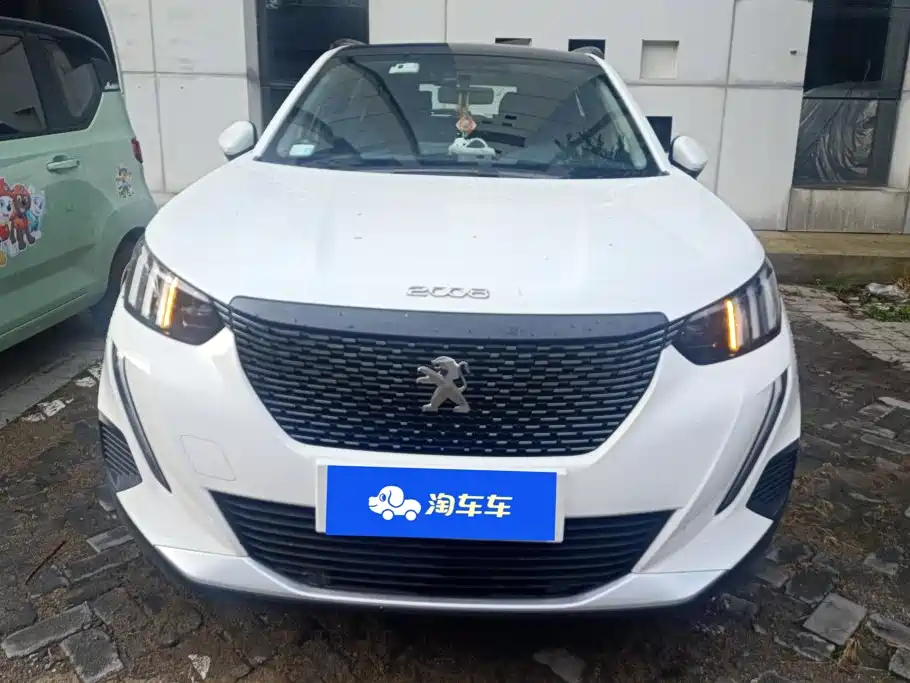 Peugeot 2008 2023 2022 230THP THE ONE
