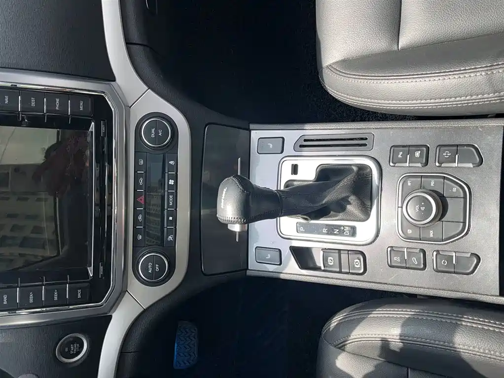 Haval H6 Coupe 2015 Model Blue Label 2.0T Automatic 2WD Elite фото 16