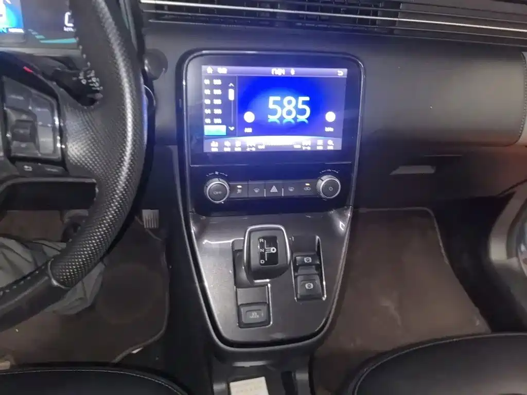 Ora iQ 2020 2018 Long-range Edition Smart Connect