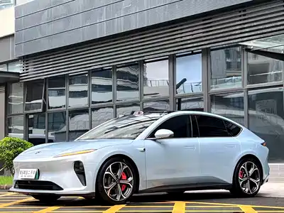 NIO ET5