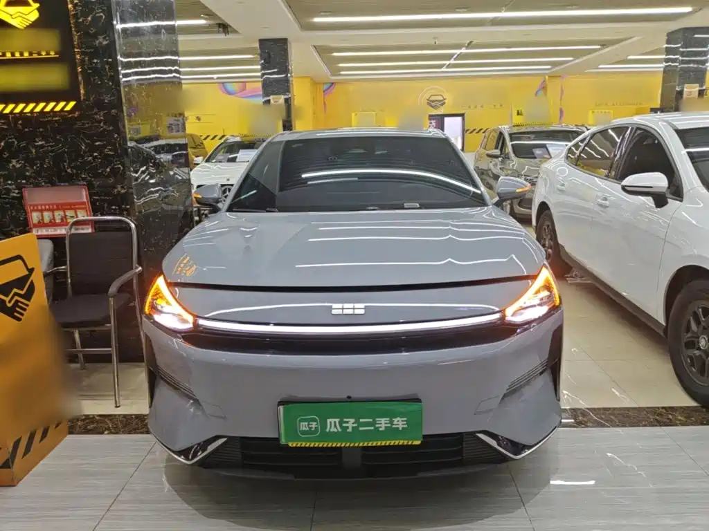 Geely Galaxy Galaxy L6 2025 2025 EM-i 140km Explorer+ Edition