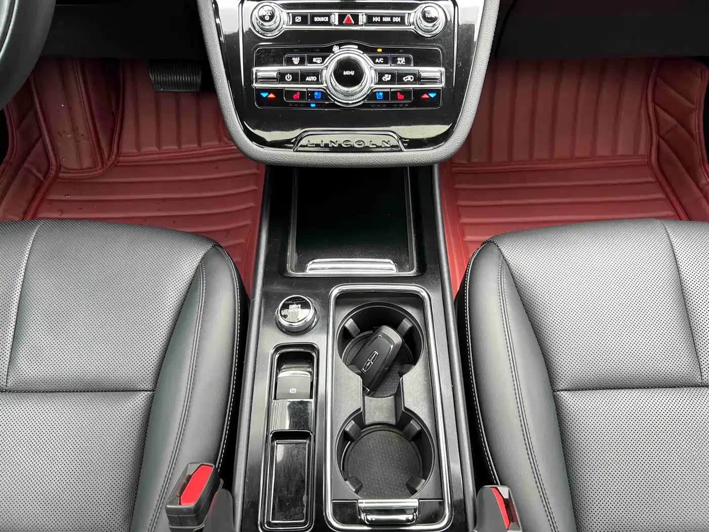 Lincoln Adventurer 2022 2.0T 2WD Deluxe Edition фото 18