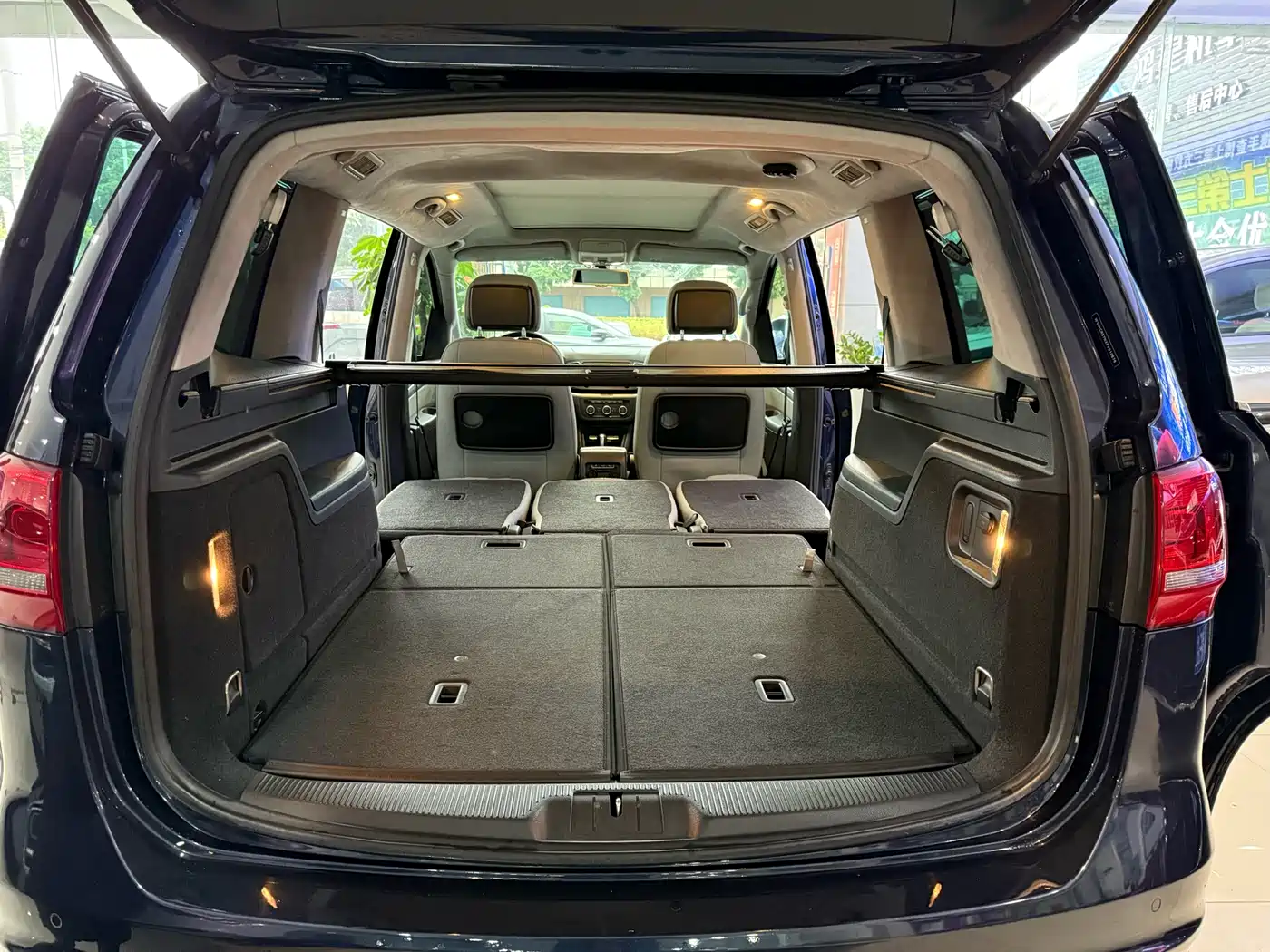 Volkswagen Sharan 2014 2.0TSI Standard фото 8