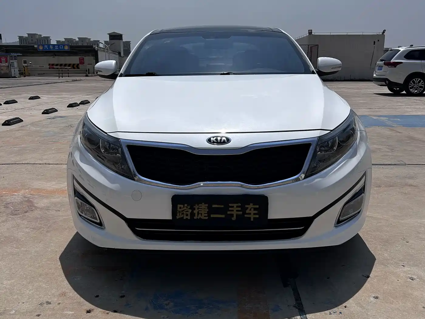 Kia K5 2014 2014 2.0L Automatic LUXURY