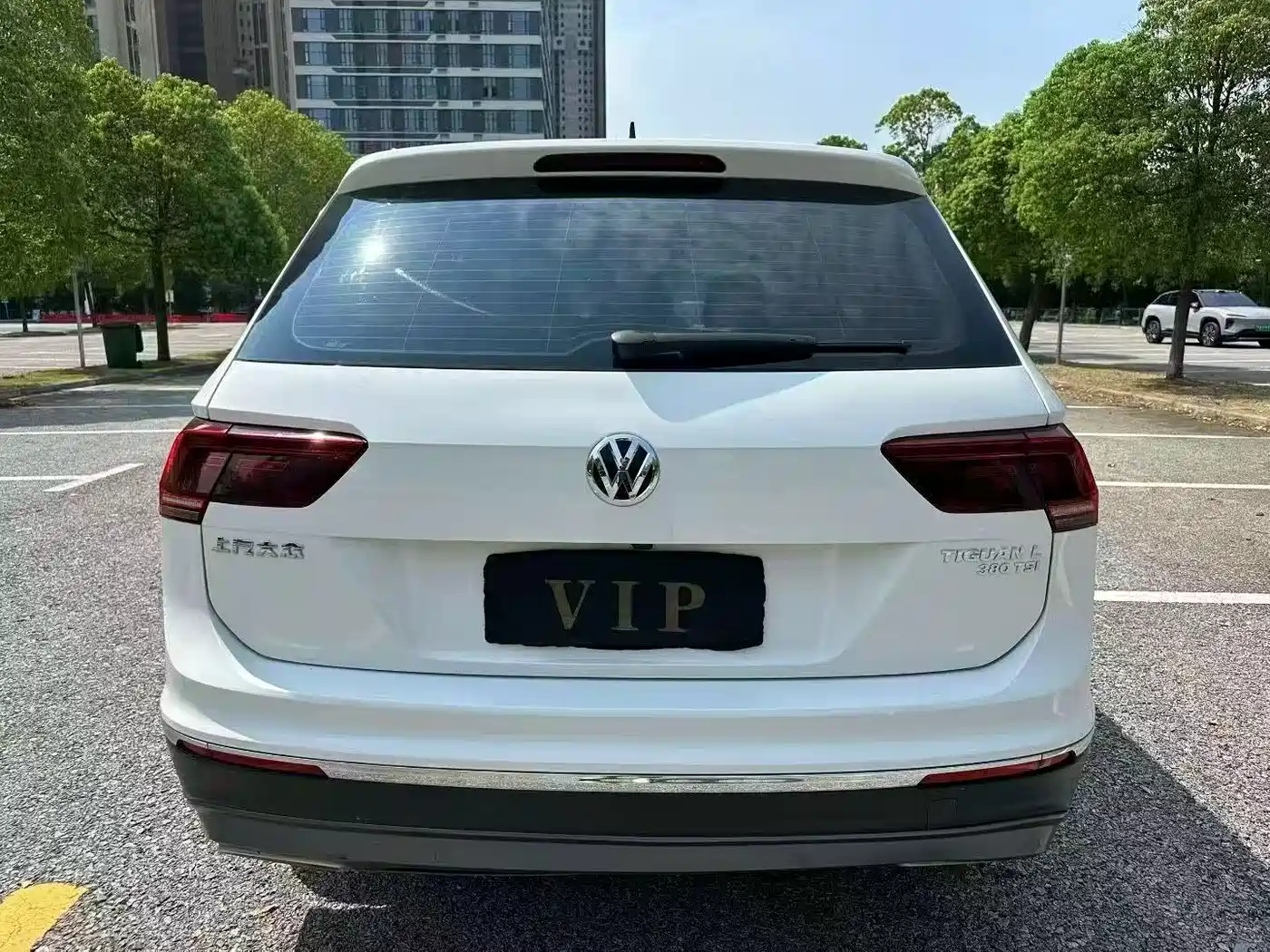 Volkswagen Tiguan L 2017 380TSI Automatic 4WD Flagship Edition фото 12