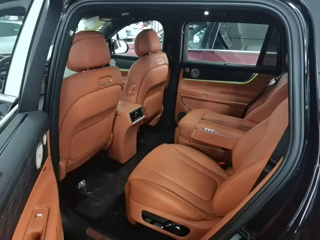 Aito M9 2026 2025 Extended Range Ultra 52kWh 6-Seater