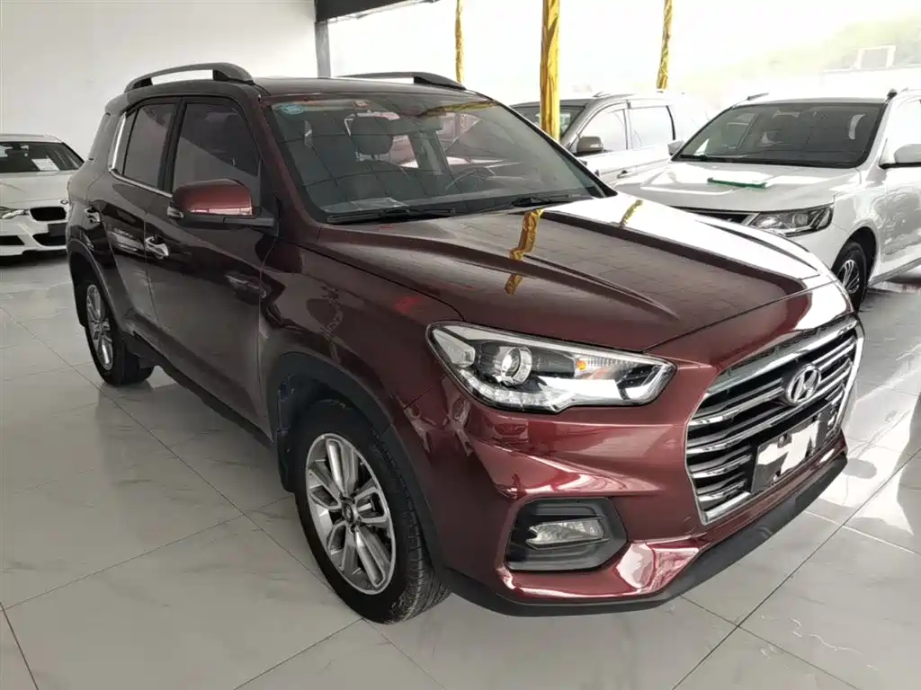 Hyundai Beijing Hyundai ix35 2018 2.0L Automatic 2WD Zhiyong·Enjoyment Edition фото 4