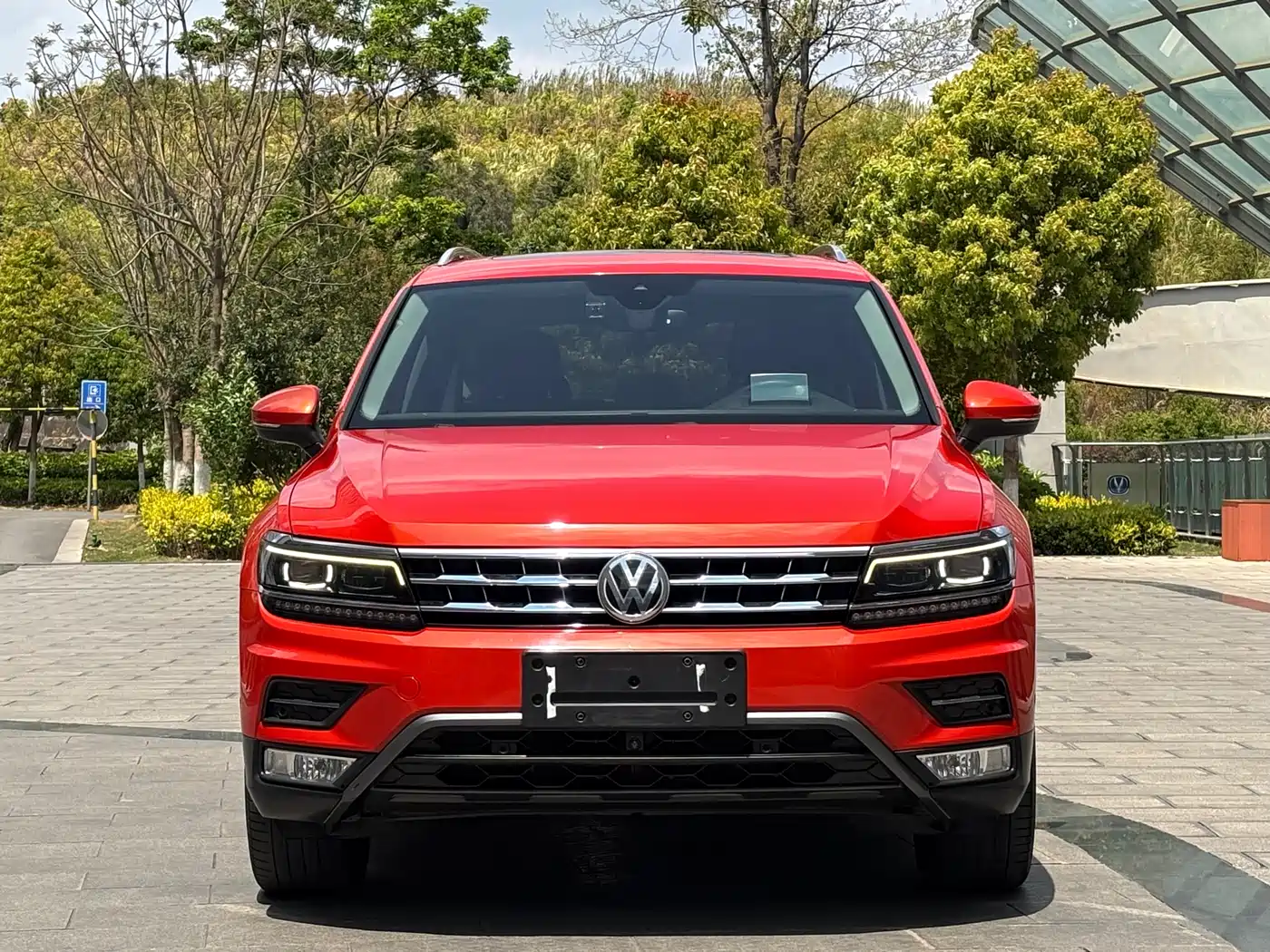 Volkswagen Tiguan L 2017 380TSI Automatic 4WD Ultimate Flagship Edition фото 2