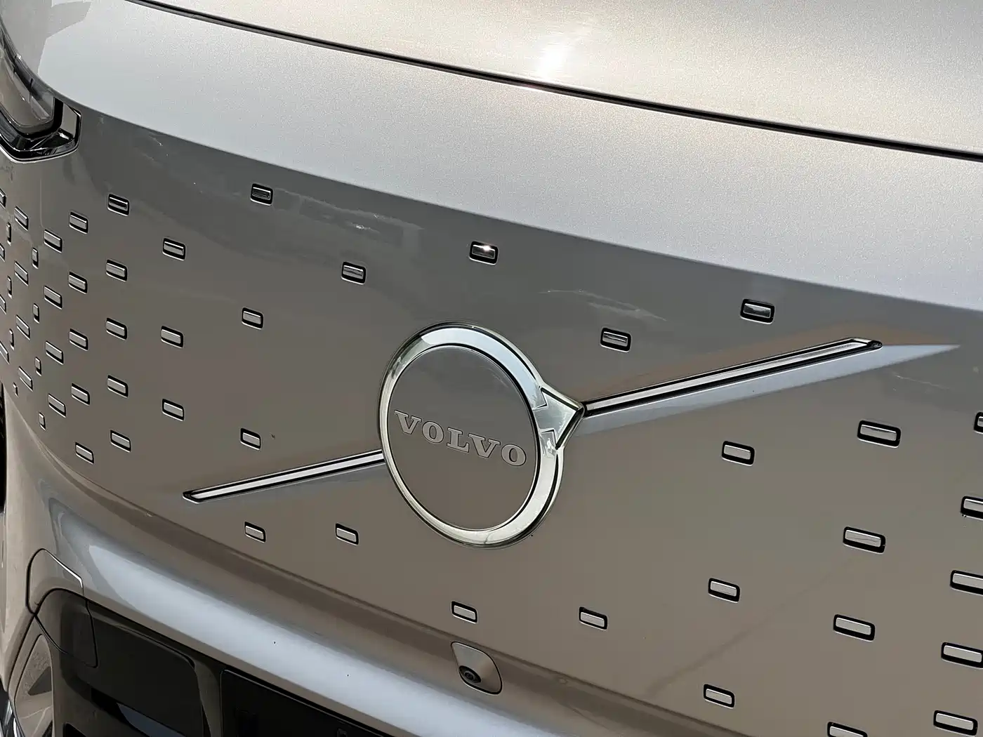 Volvo EM90 2024 2025 Ultra Six-Seater