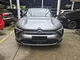 Фото 2 - Citroën Versailles C5 X