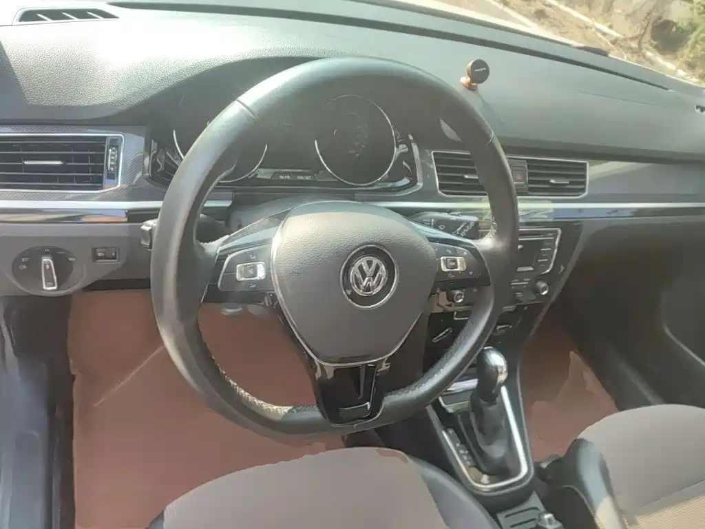 Фото 11 - Volkswagen C-TREK
