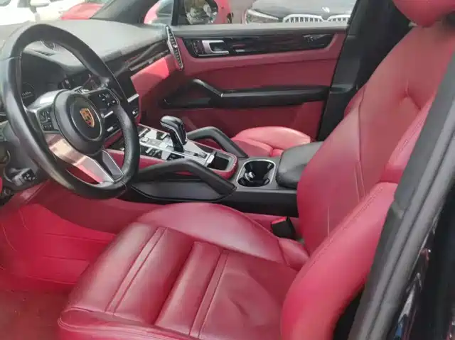 Porsche Cayenne 2019 Cayenne 3.0T — фото 3