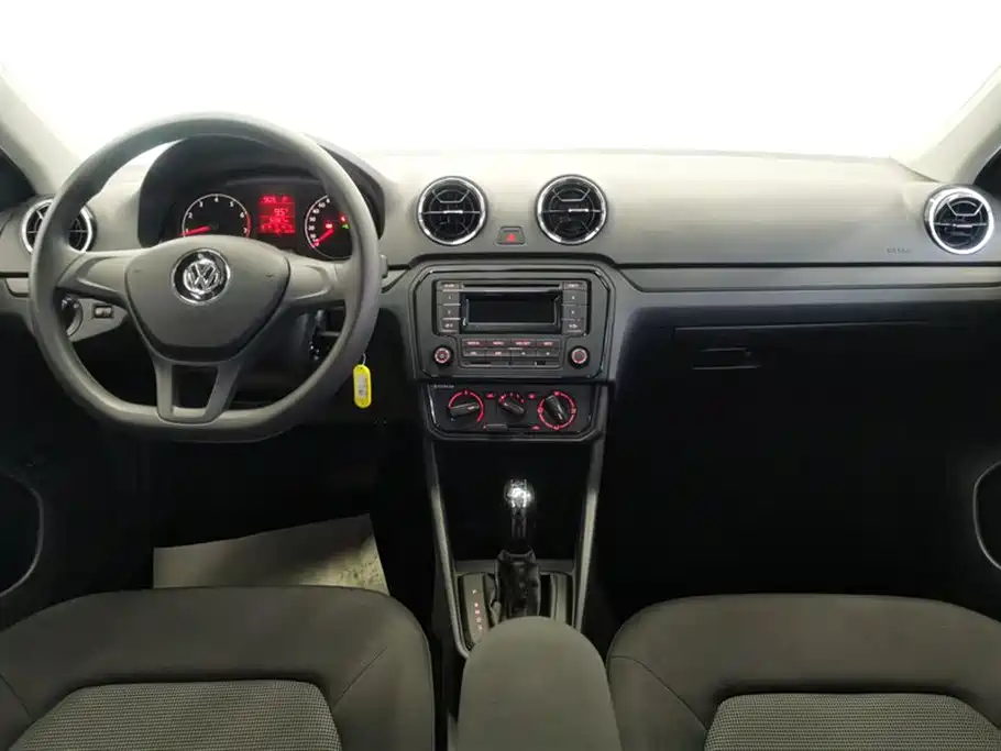Volkswagen Jetta 2019 Dream Edition 1.5L Auto Fashion фото 12