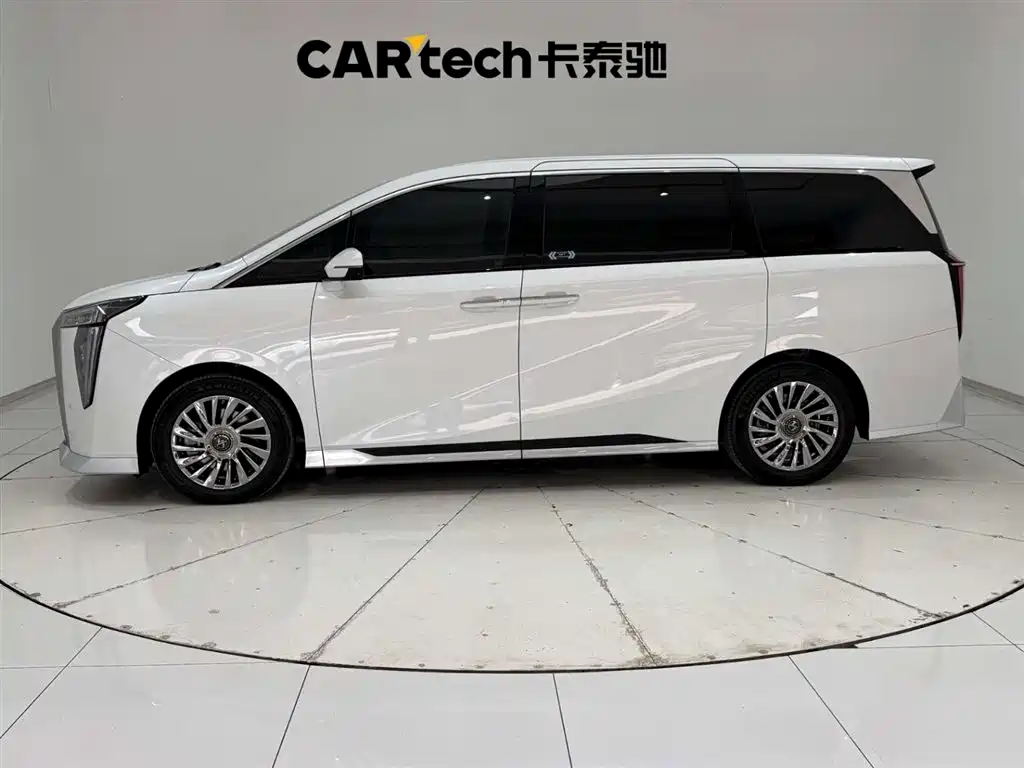 GAC Trumpchi Trumpchi M8 2023 Model Master Series 400T Flagship Edition фото 6