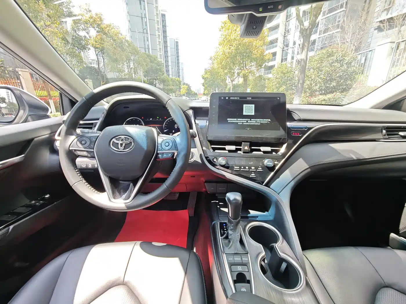 Toyota Camry 2021 2.5G Luxury Edition фото 13