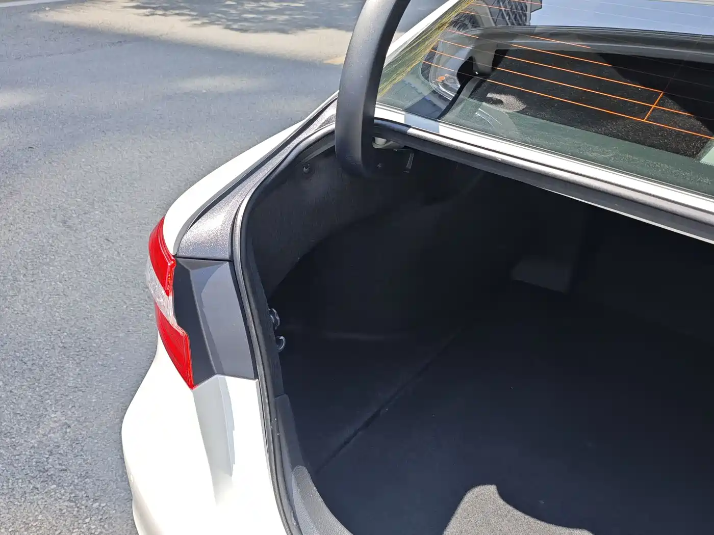 Toyota Camry 2021 2.5G Luxury Edition фото 29