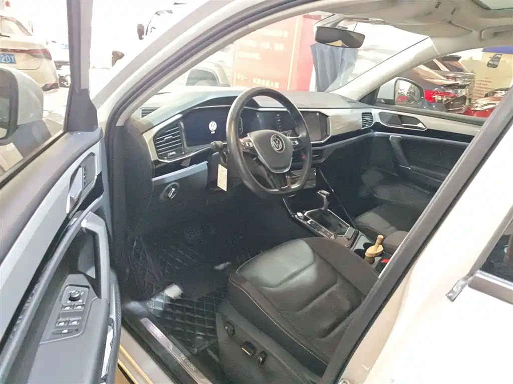 Volkswagen Tayron 2021 330TSI 2WD Luxury Smart Connect Edition фото 24