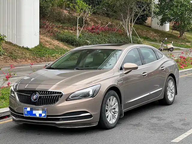 buick lacrosse